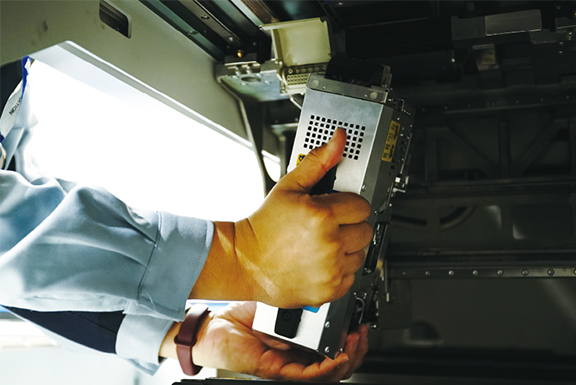 FUJI NXT-R SMT Machine